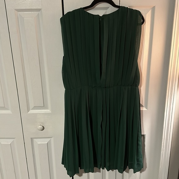 ModCloth pleated mini dress - Picture 12 of 12